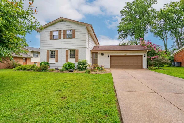 $338,000 | 208 Camden Court, Evansville, IN 47715