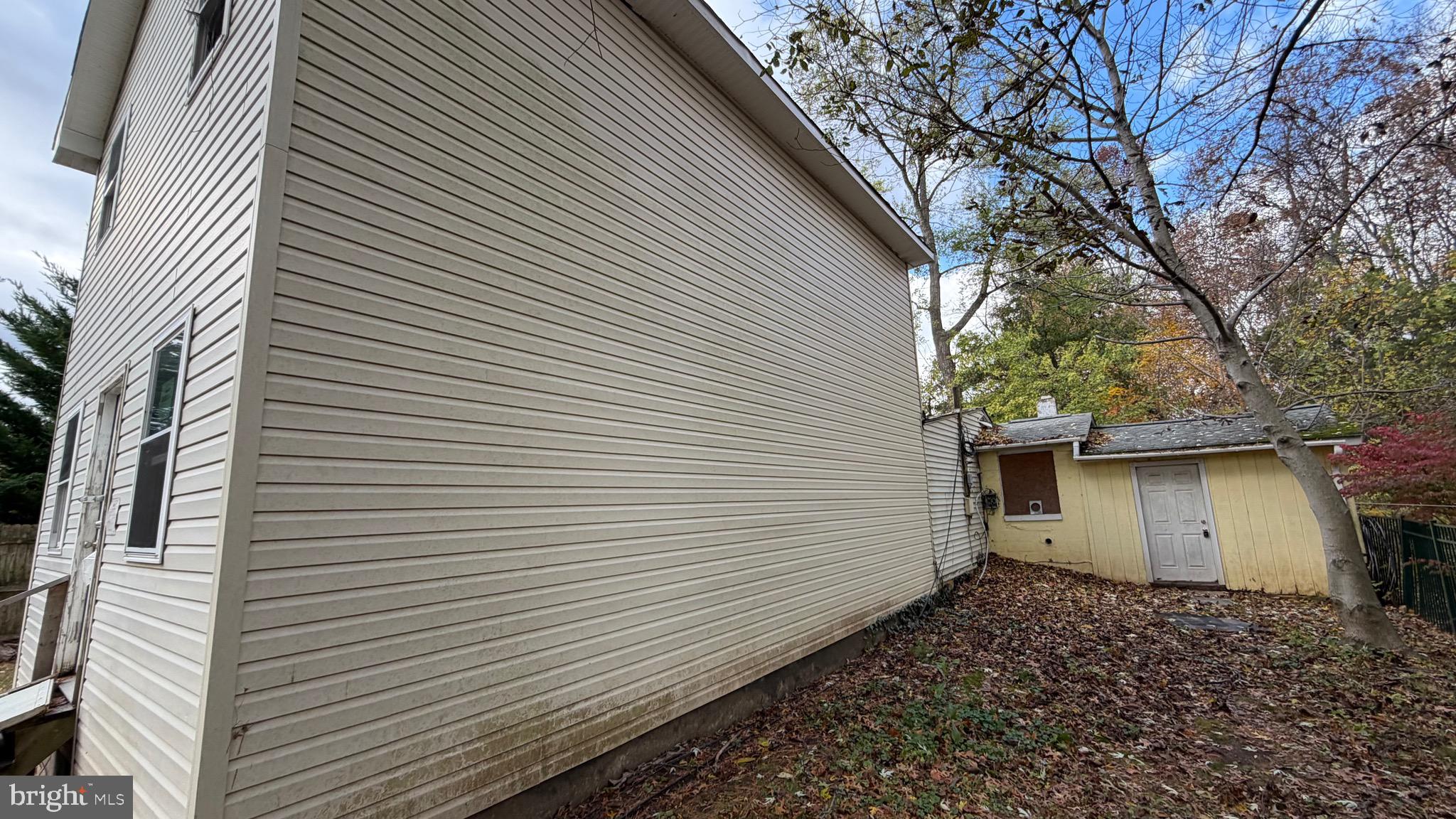 508 West Orvilla Road Hatfield, PA 19440 - Photo 4 of 13 a backyard of a house