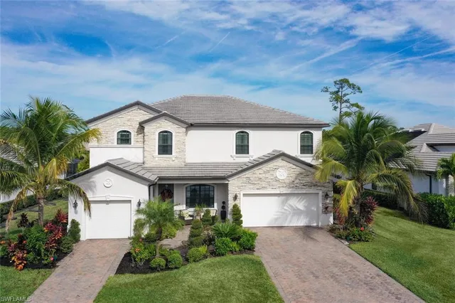 $1,495,000 | 2115 Antigua Lane, Naples, FL 34120