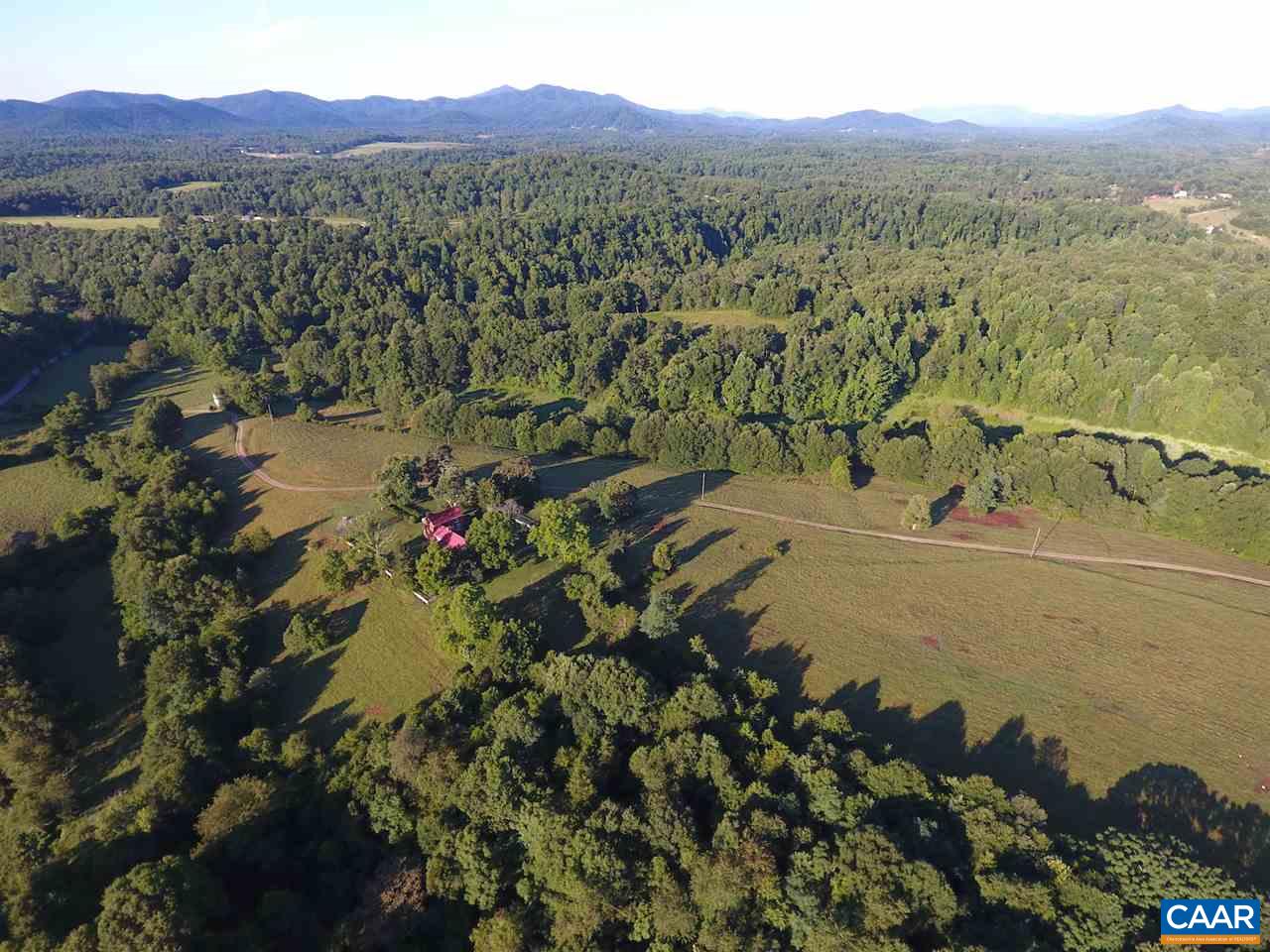 186 Foothills Trail Amherst, VA 24521 - Photo 12 of 23 a view of a city