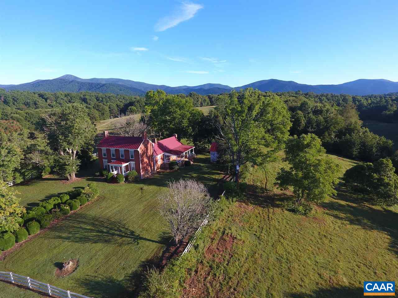 186 Foothills Trail Amherst, VA 24521 - Photo 5 of 23 a view of a town with mountains in the background