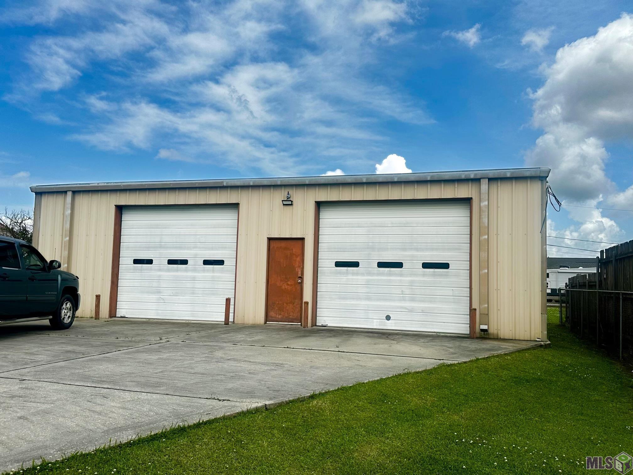 161 Oak D Street Larose, LA 70373 - Photo 18 of 21