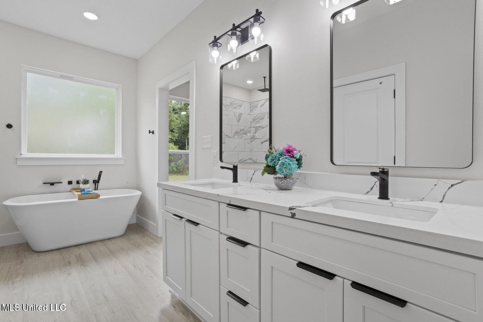 1777 Granhurst Street Gautier, MS 39553 - Photo 18 of 28 20251003001455941612000000-o