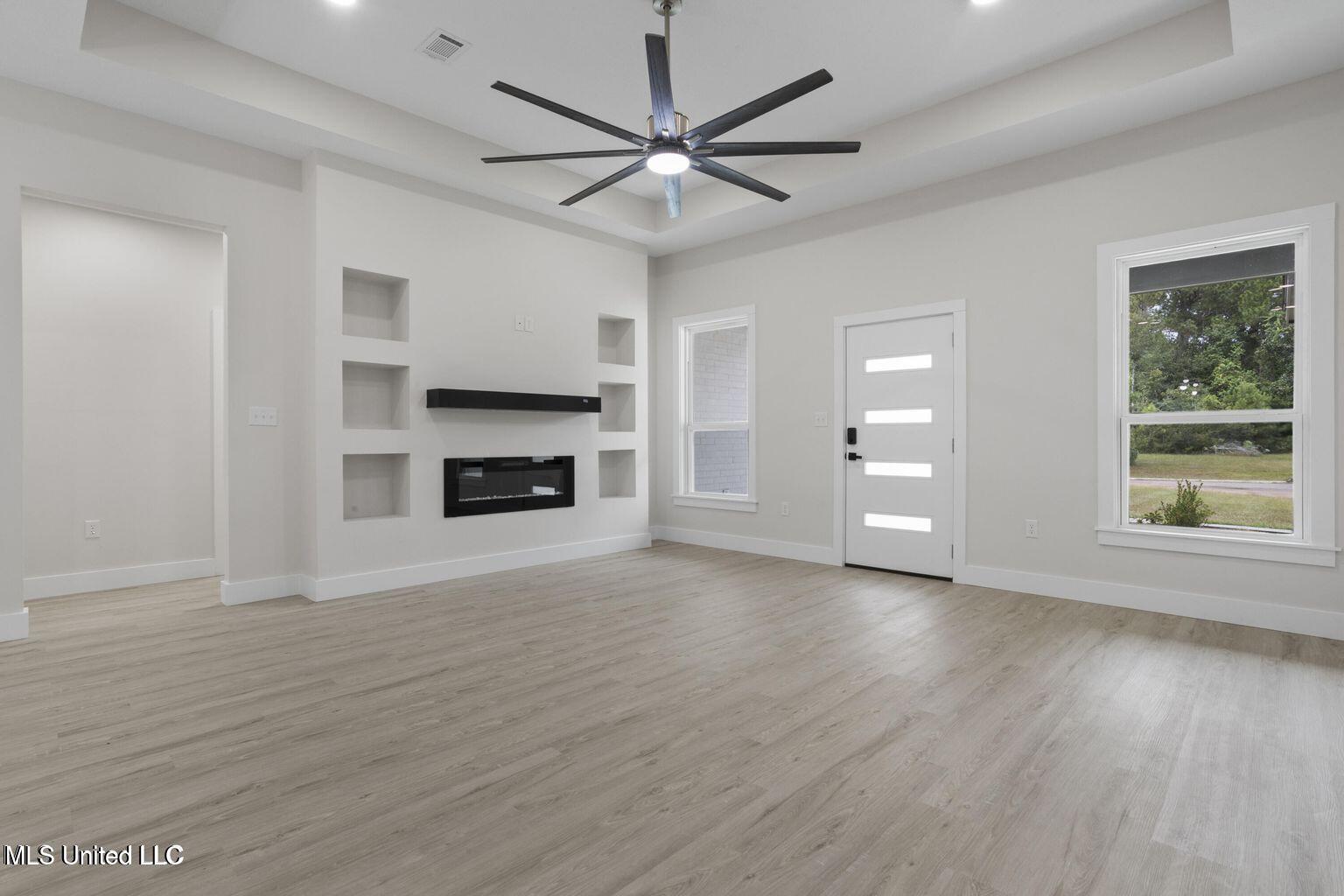 1777 Granhurst Street Gautier, MS 39553 - Photo 2 of 28 20251003001414417358000000-o