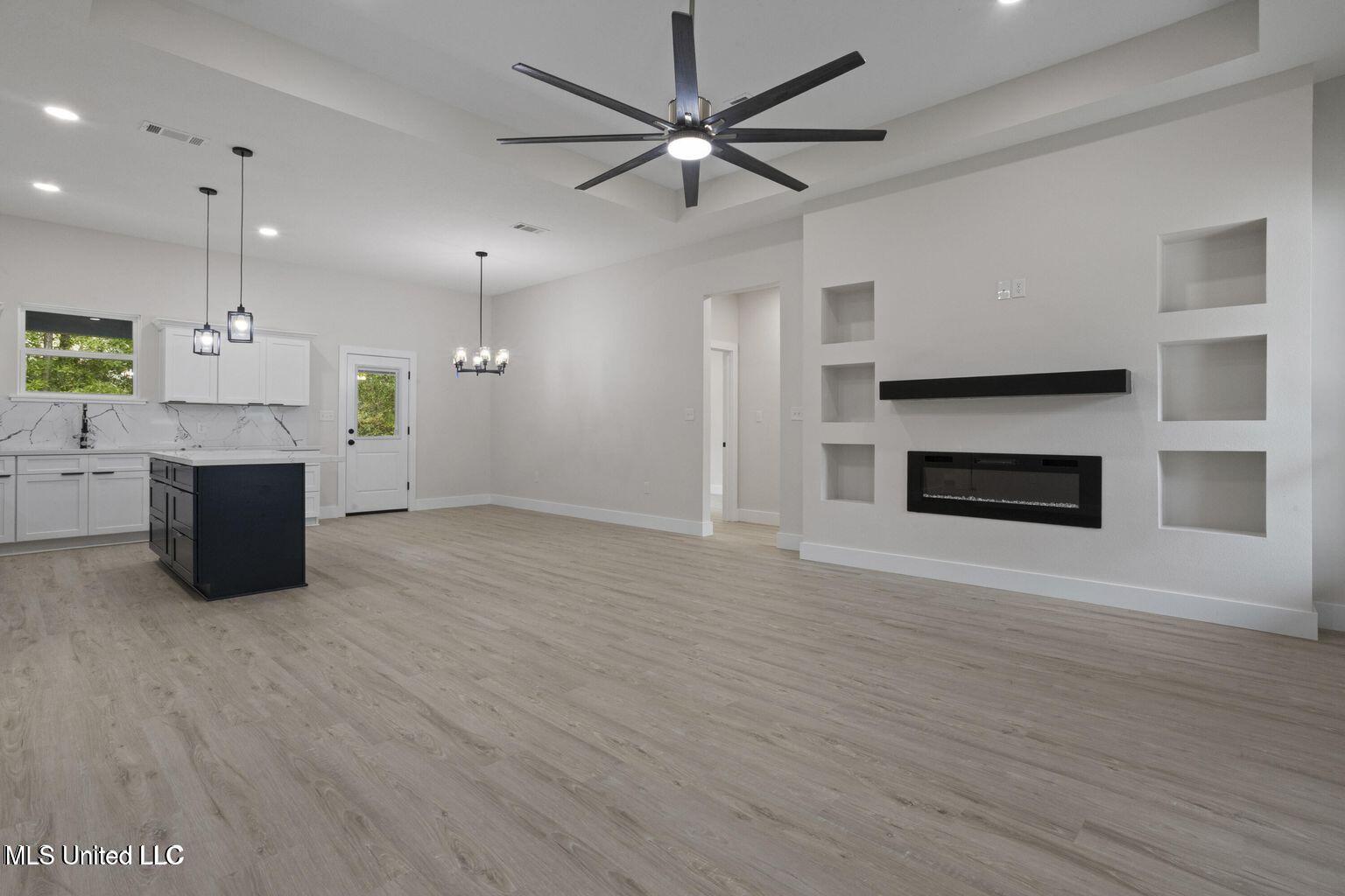 1777 Granhurst Street Gautier, MS 39553 - Photo 6 of 28 20251003001430360558000000-o