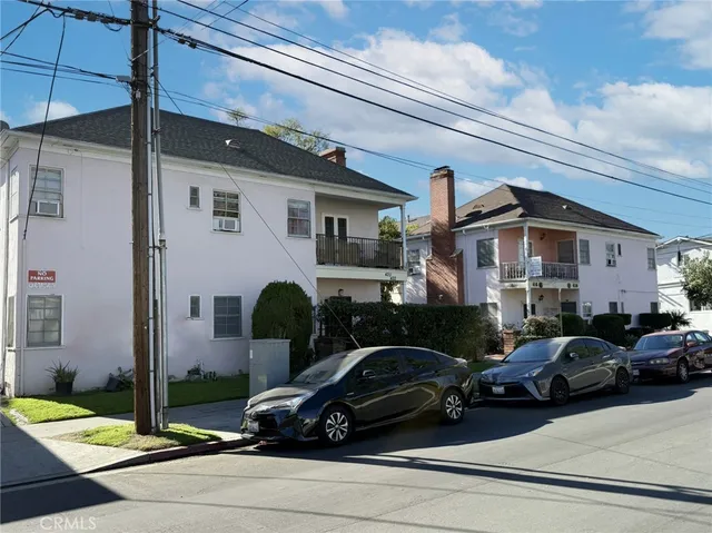 $4,400,000 | 416-422 East Windsor Road, Glendale, CA 91205