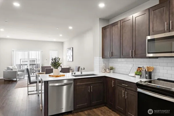 $614,999 | 9612 19th Avenue Southeast, Unit A, Everett, WA 98208