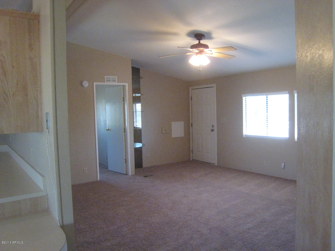 336 South Hopi Road Apache Junction, AZ 85119 - Photo 11 of 21 259
