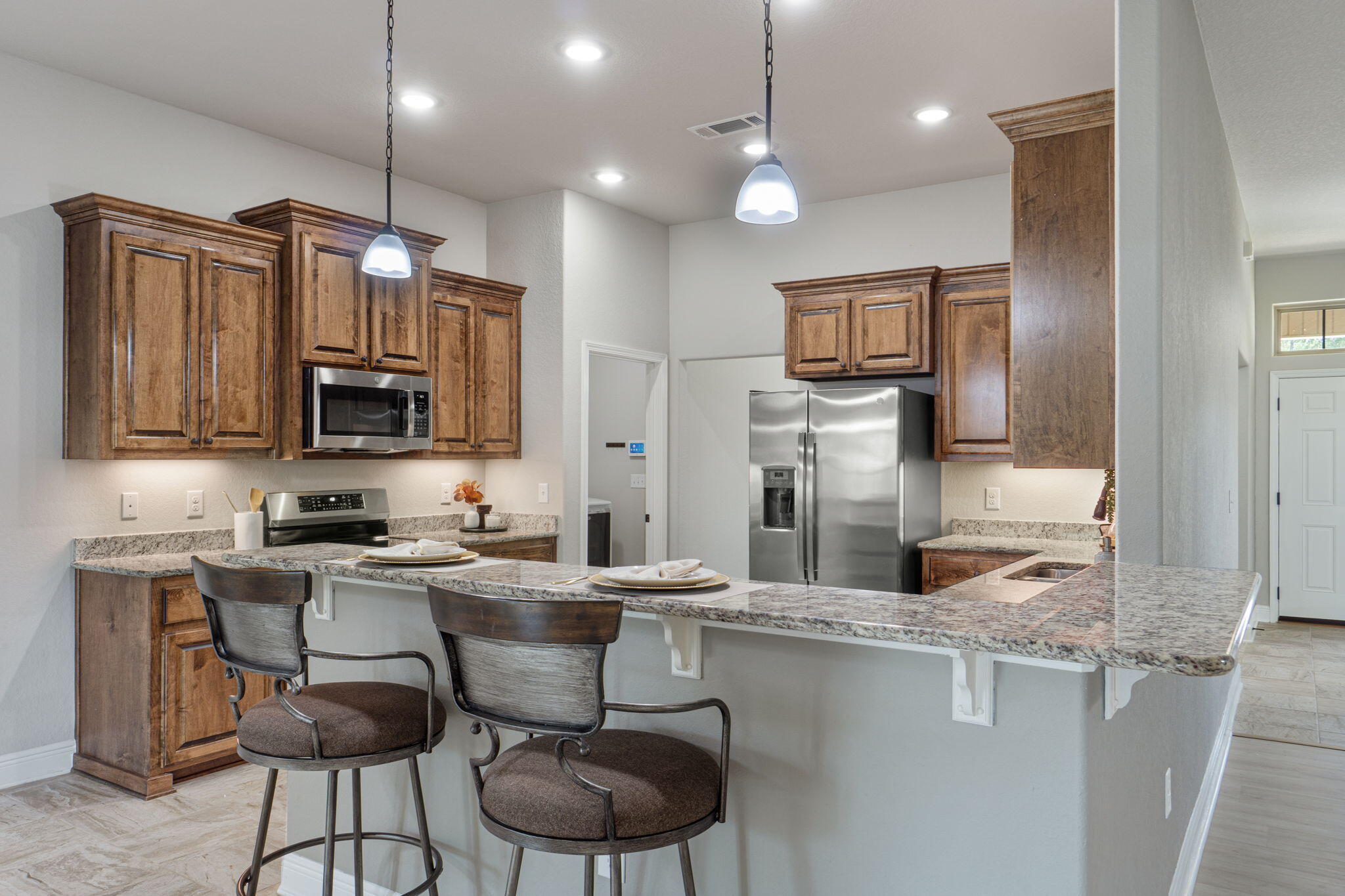 5330 Wyndell Circle Crestview, FL 32539 - Photo 11 of 54 Kitchen