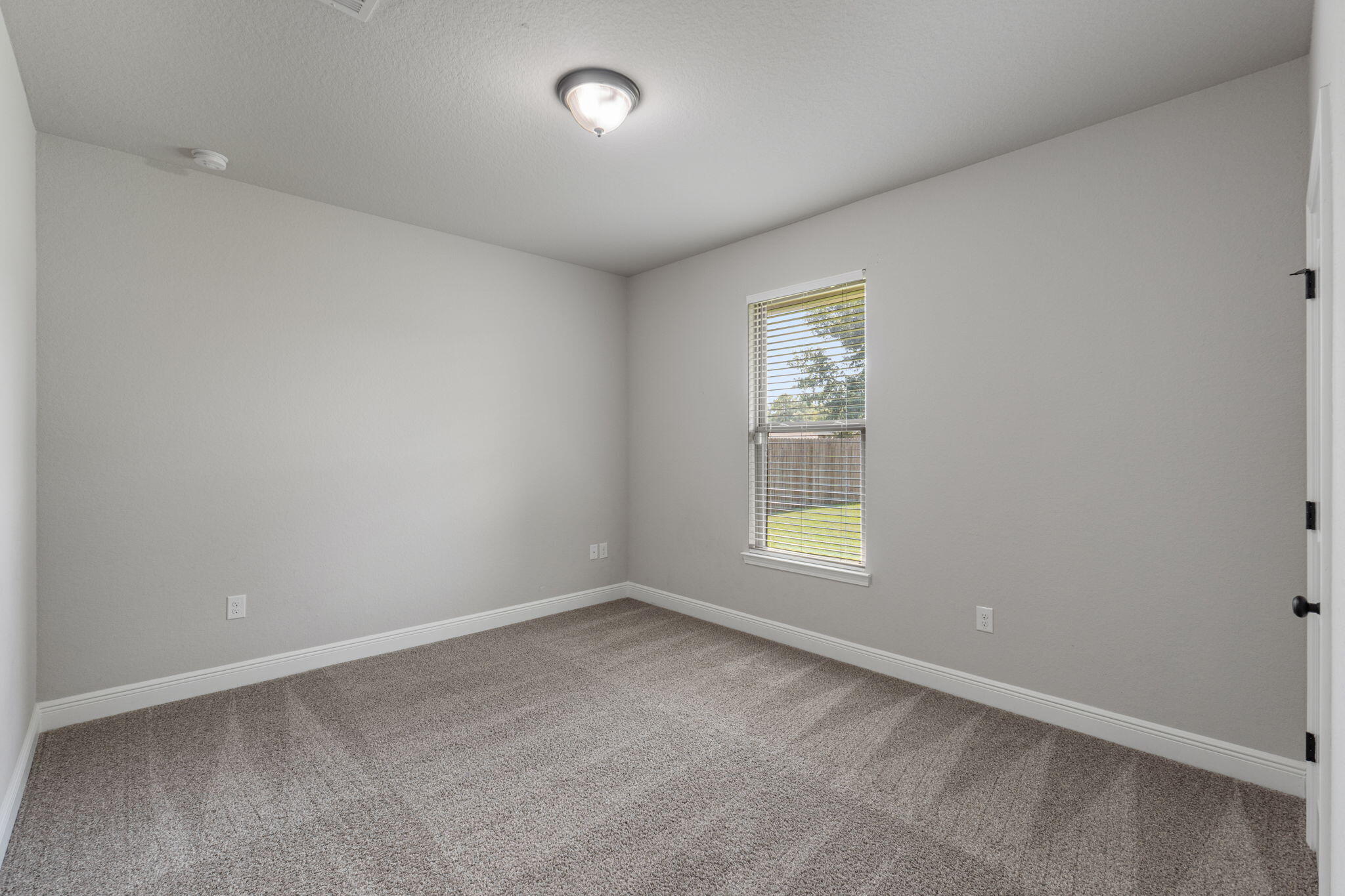 5330 Wyndell Circle Crestview, FL 32539 - Photo 20 of 54 20-web-or-mls-Final-25