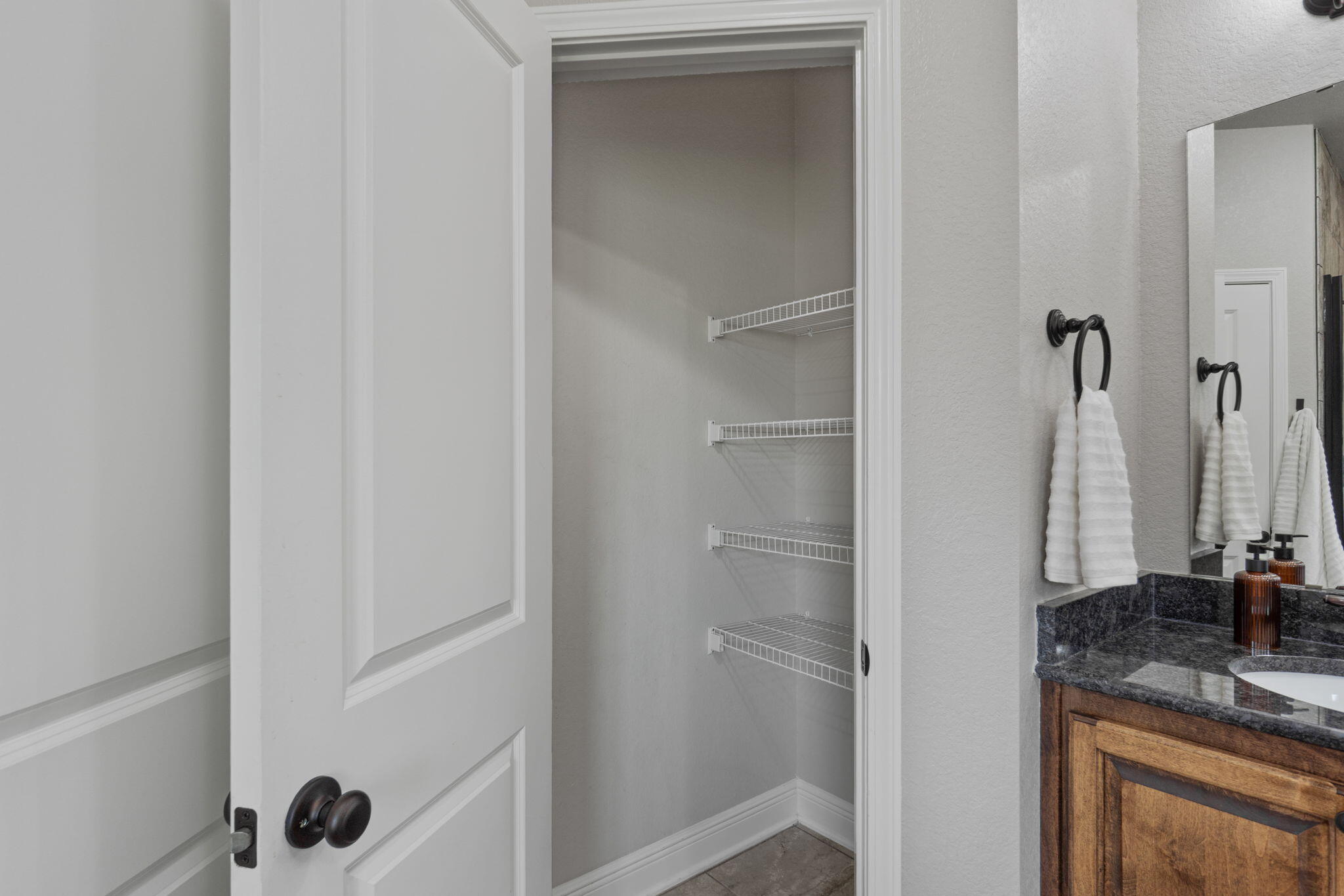 5330 Wyndell Circle Crestview, FL 32539 - Photo 35 of 54 Master bathroom