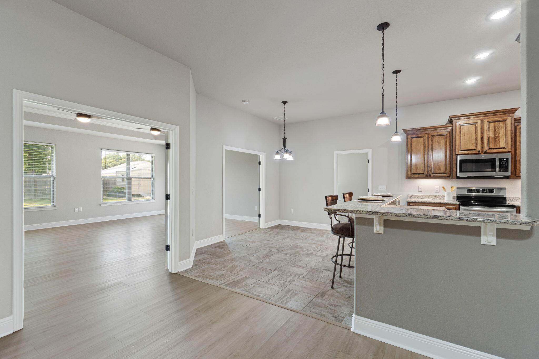 5330 Wyndell Circle Crestview, FL 32539 - Photo 8 of 54 Kitchen