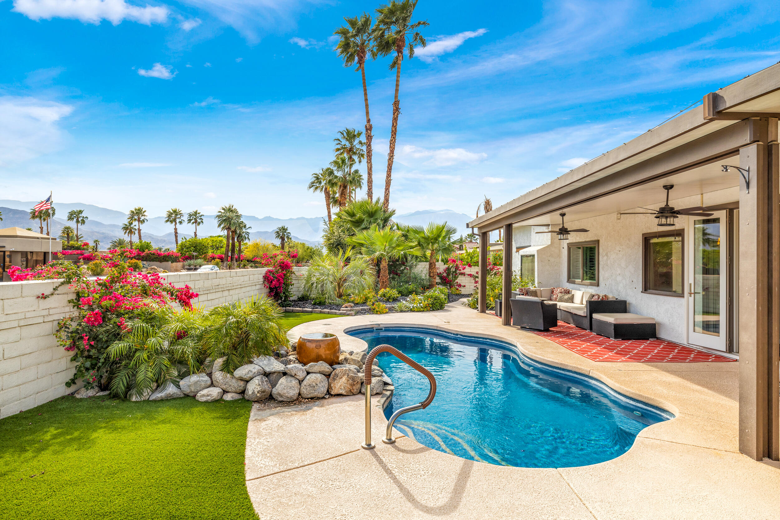 71 San Simeon Place Rancho Mirage, CA 92270 - Photo 2 of 54 068A4202