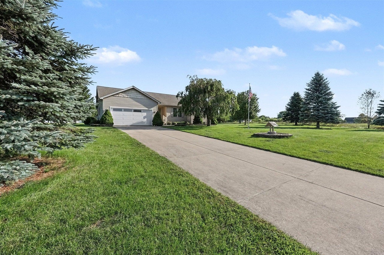 1812 Liberty Woods Road Clarklake, MI 49234 - Photo 3 of 29 Gallery Image 3