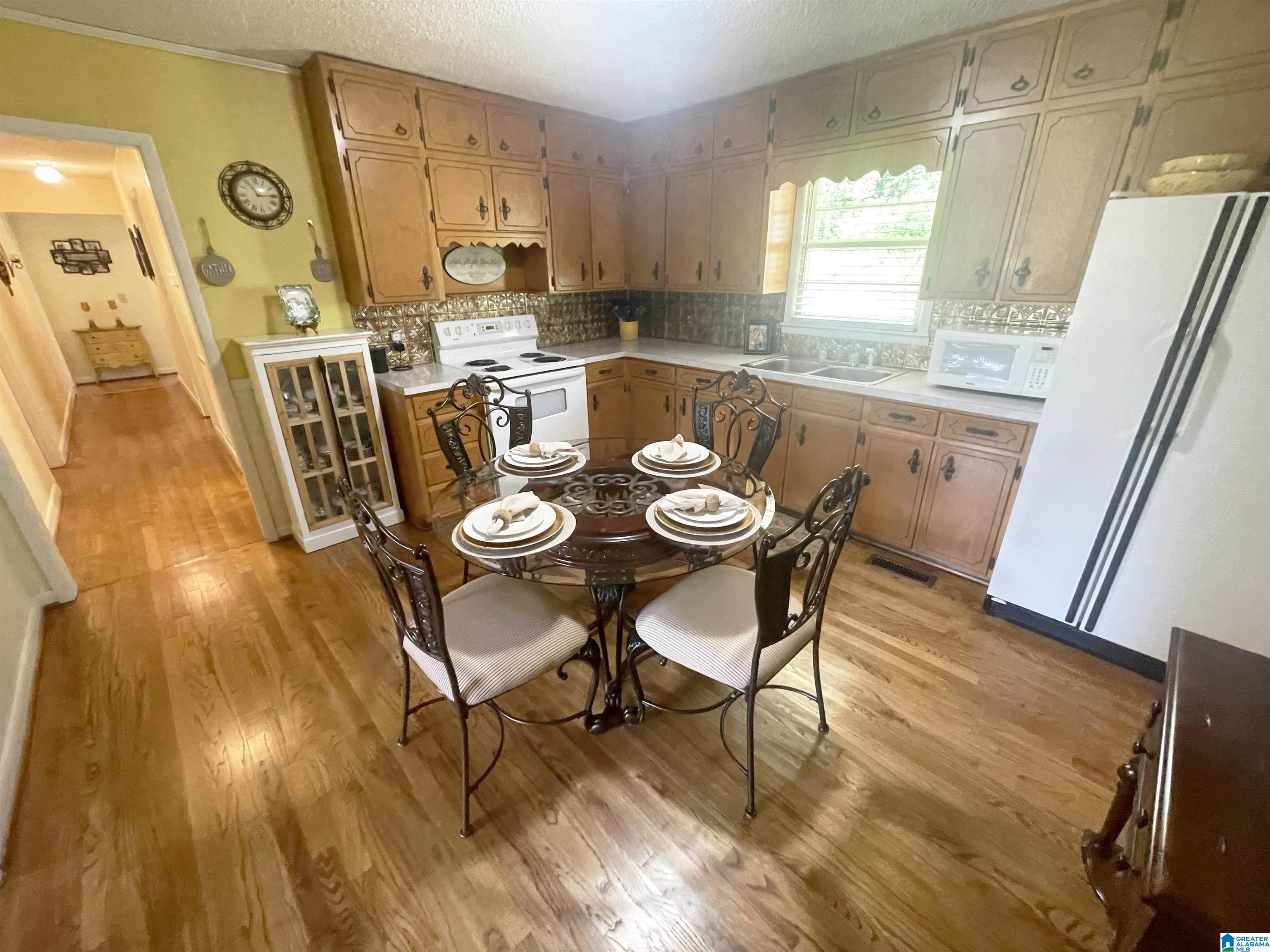 200 Tidwell Hollow Road Oneonta, AL 35121 - Photo 8 of 21
