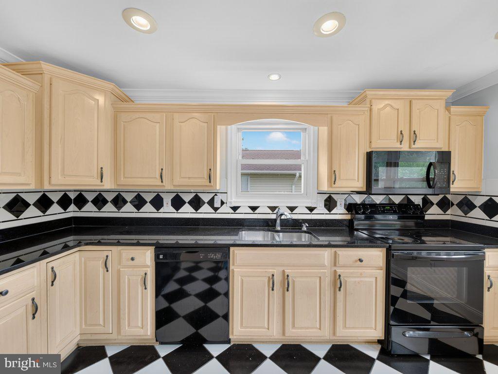2903 Ivy Bridge Road, Unit N Fort Washington, MD 20744 - Photo 17 of 53 Kitchen