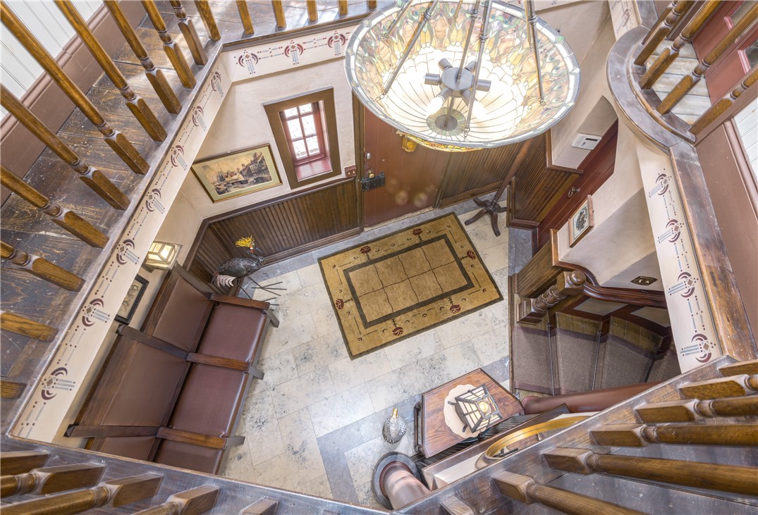 2550 Vineyard Road North Kingstown, RI 02874 - Photo 12 of 50 2 story foyer