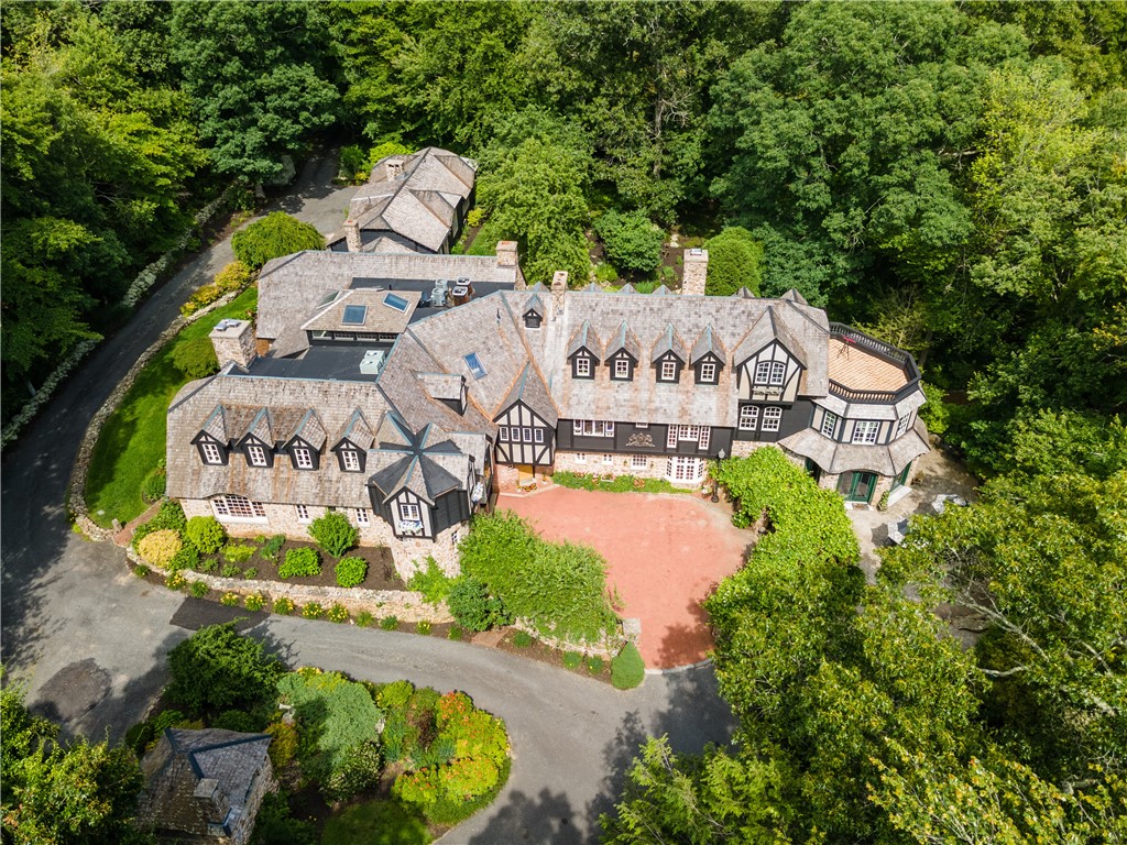 2550 Vineyard Road North Kingstown, RI 02874 - Photo 4 of 50