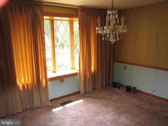 4416 Clearfield Road Silver Spring, MD 20906 - Photo 6 of 11 Dining Room