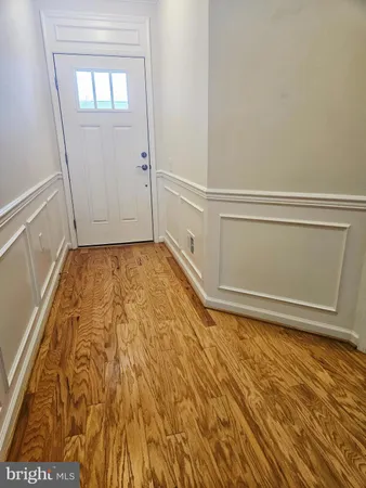 $2,650 | 18 Fenwick Drive, Fredericksburg, VA 22406