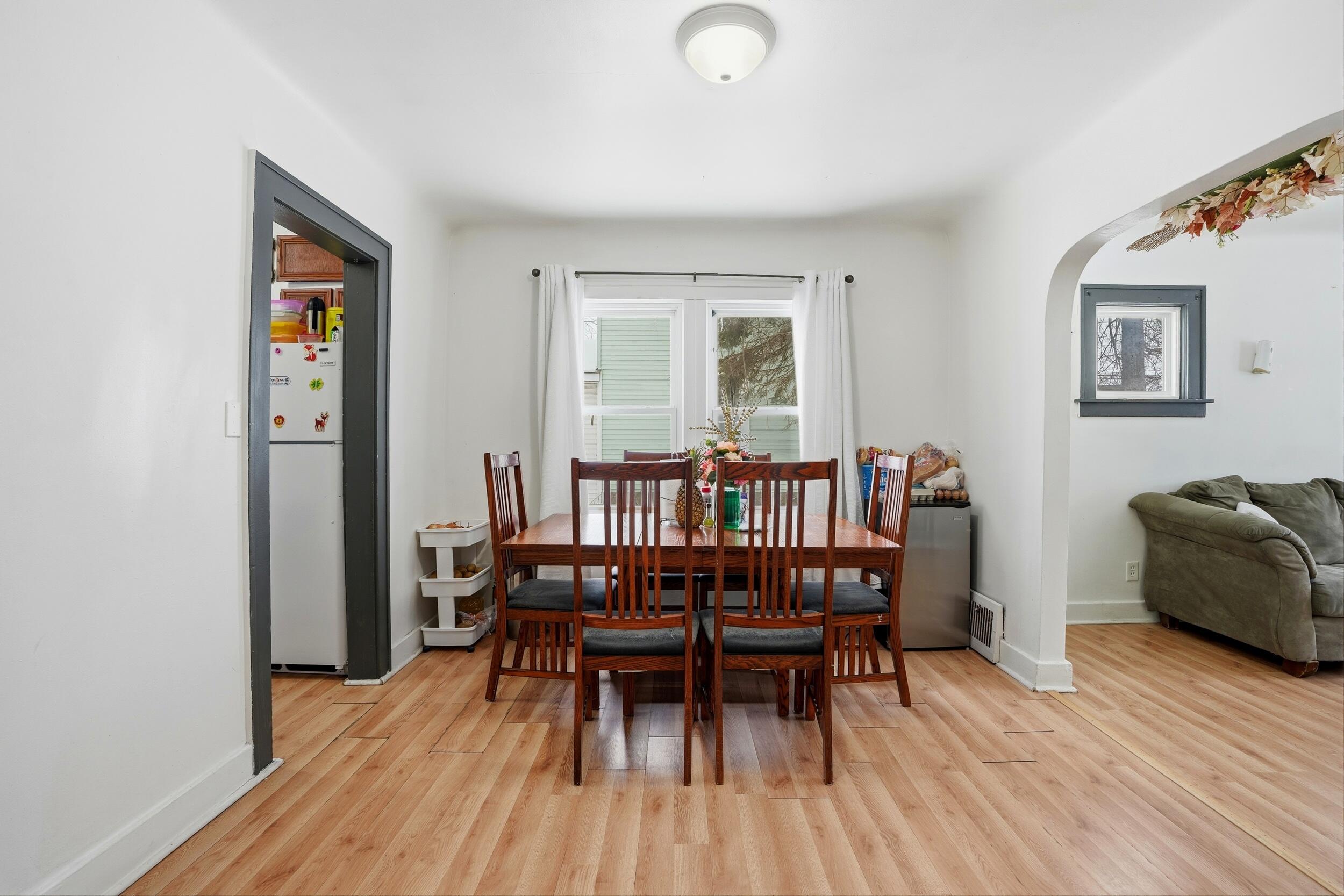 18 Edna Avenue Pontiac, MI 48341 - Photo 7 of 22 034