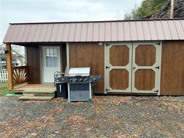 $499,900 | 4594 Green Point Road, Reading, NY 14878