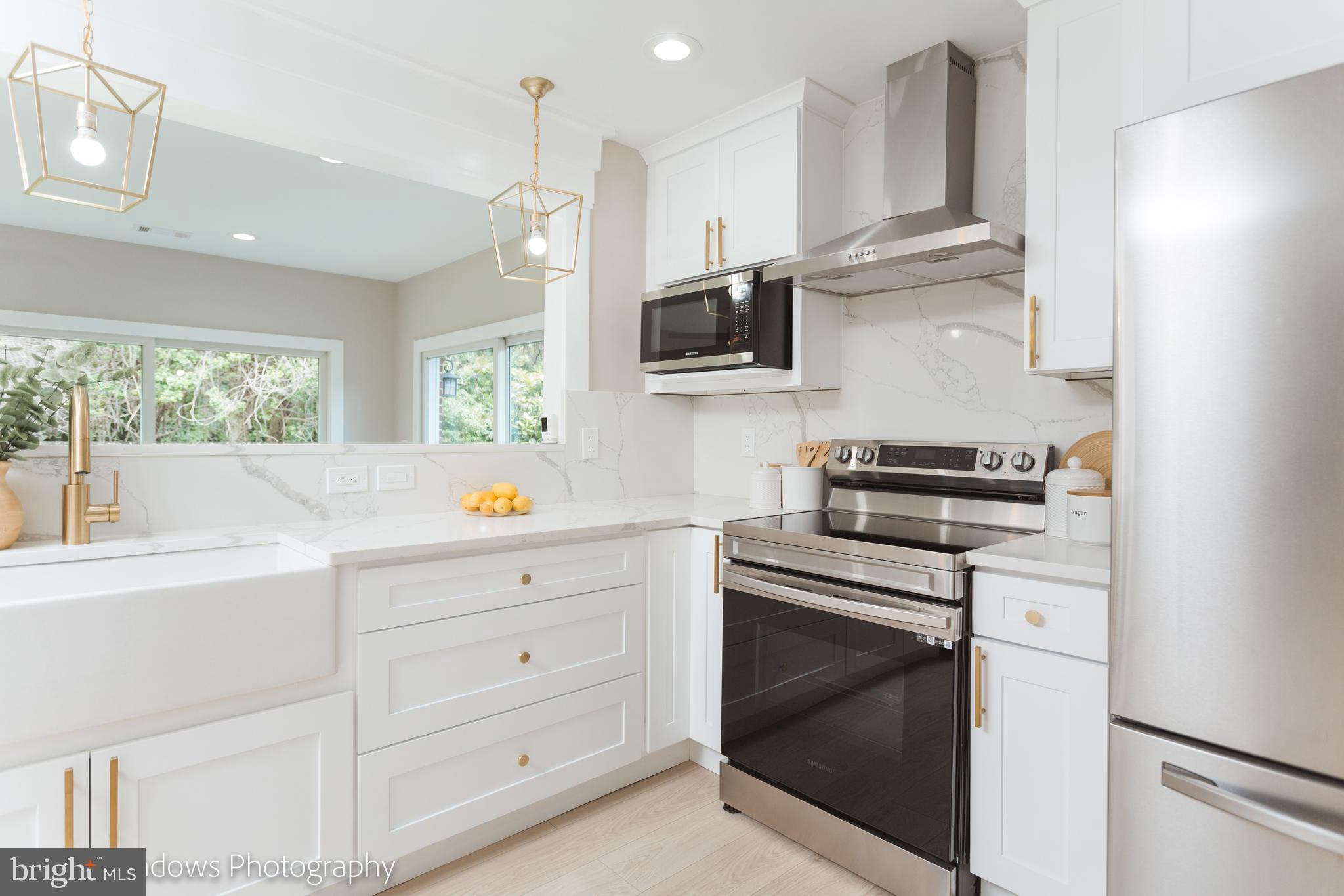 13829 Manor Glen Road Baldwin, MD 21013 - Photo 14 of 57 Kitchen