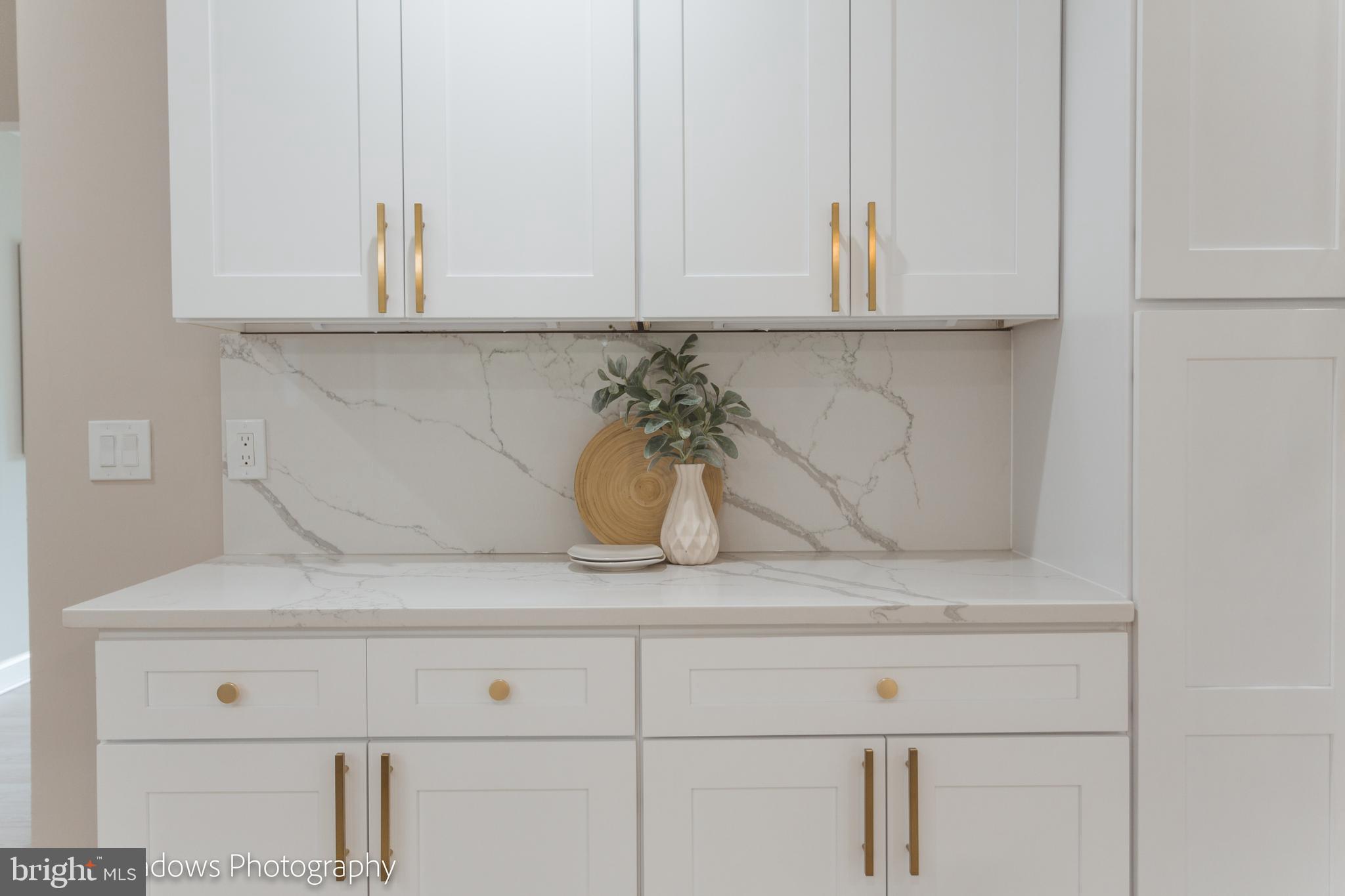 13829 Manor Glen Road Baldwin, MD 21013 - Photo 16 of 57 Beautiful cabinetry