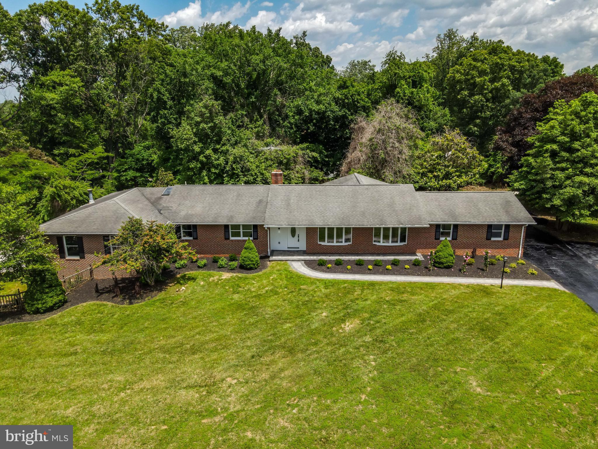 13829 Manor Glen Road Baldwin, MD 21013 - Photo 3 of 57 Welcome Home!