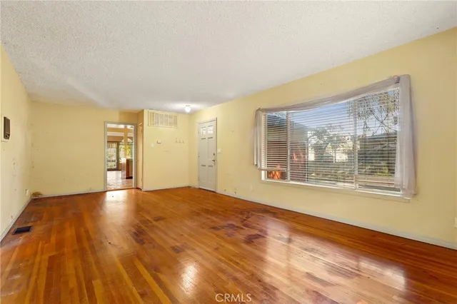 $1,125,000 | 20031 East Chapman Avenue, Orange, CA 92869