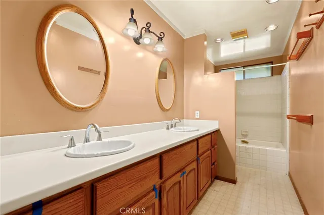 $1,125,000 | 20031 East Chapman Avenue, Orange, CA 92869