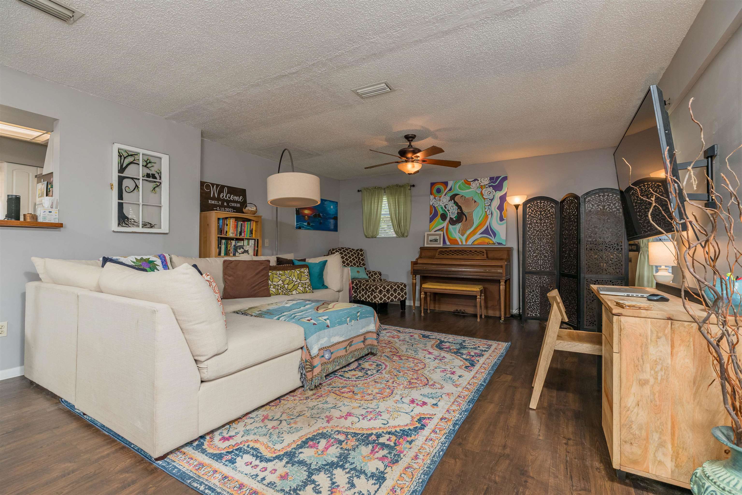 802 Royal Road St. Augustine, FL 32086 - Photo 8 of 47 a living room with furniture and wooden floor