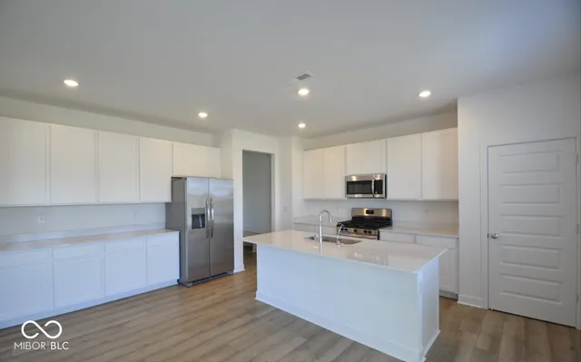 $2,500 | 2054 Jasper Brk Court, Whitestown, IN 46075