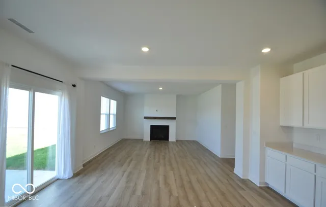 $2,500 | 2054 Jasper Brk Court, Whitestown, IN 46075