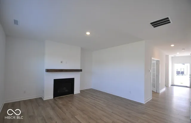 $2,500 | 2054 Jasper Brk Court, Whitestown, IN 46075