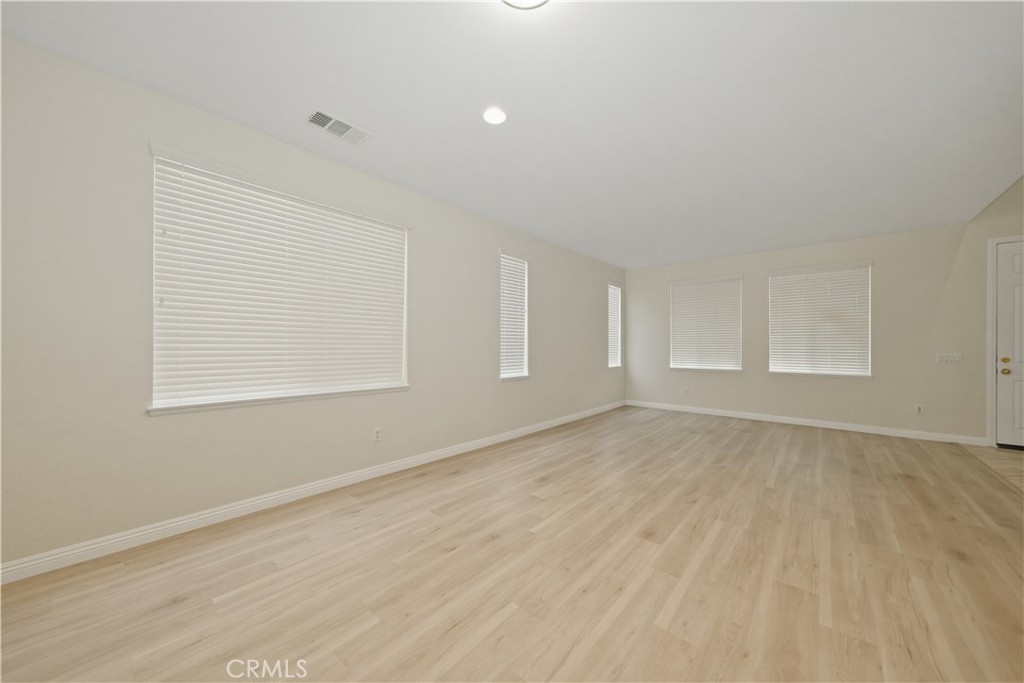 6710 Black Hawk Road Eastvale, CA 92880 - Photo 7 of 49
