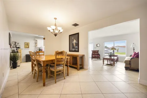 $699,000 | 11750 Southwest 31st Street, Miami, FL 33175