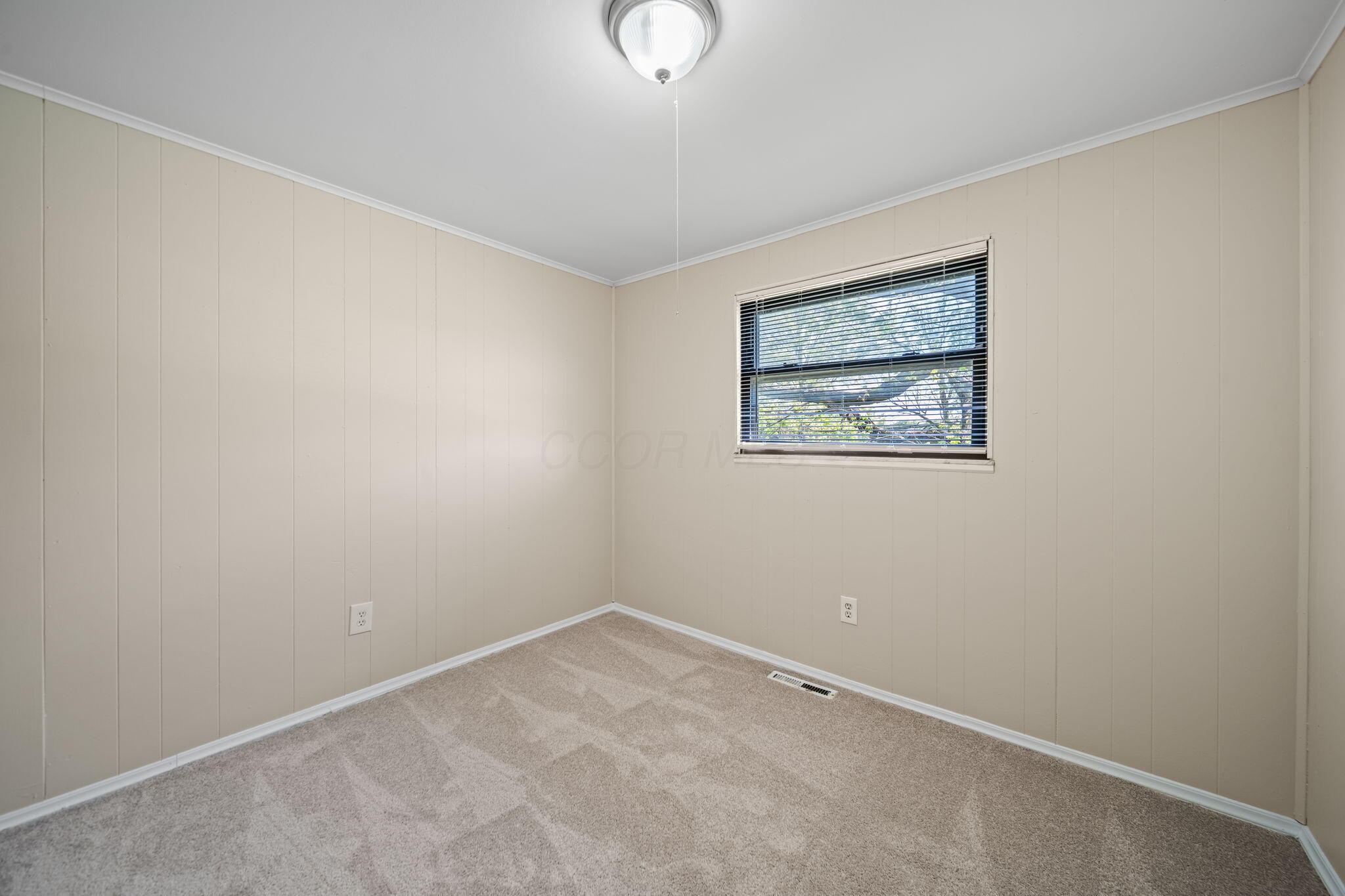 5220 Refugee Road Columbus, OH 43232 - Photo 24 of 48 24-web-or-mls-A7409887-2