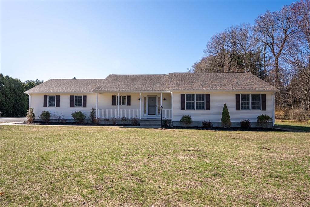 282 Loudville Road, Unit 1 Easthampton, MA 01027 - Photo 1 of 40 a front view of a house with a garden