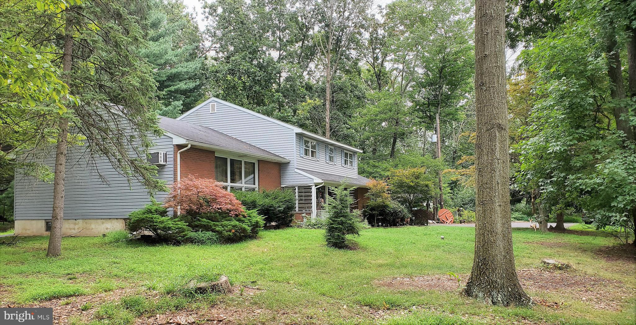 2283 East Buck Road Pennsburg, PA 18073 - Photo 3 of 26 Gallery Image 3