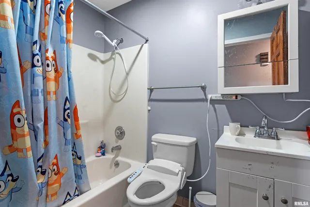 $245,000 | 2928 Rainier Drive, Springfield, IL 62704