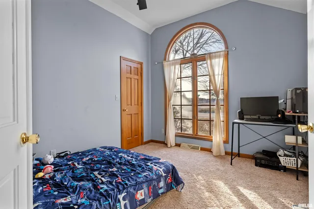 $245,000 | 2928 Rainier Drive, Springfield, IL 62704