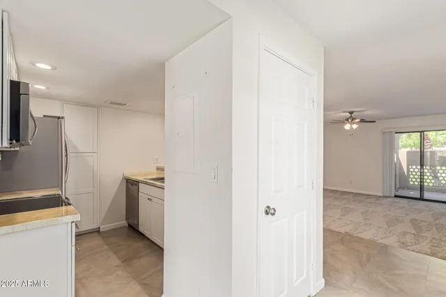 $254,000 | 1351 North Pleasant Drive, Unit 1016, Chandler, AZ 85225