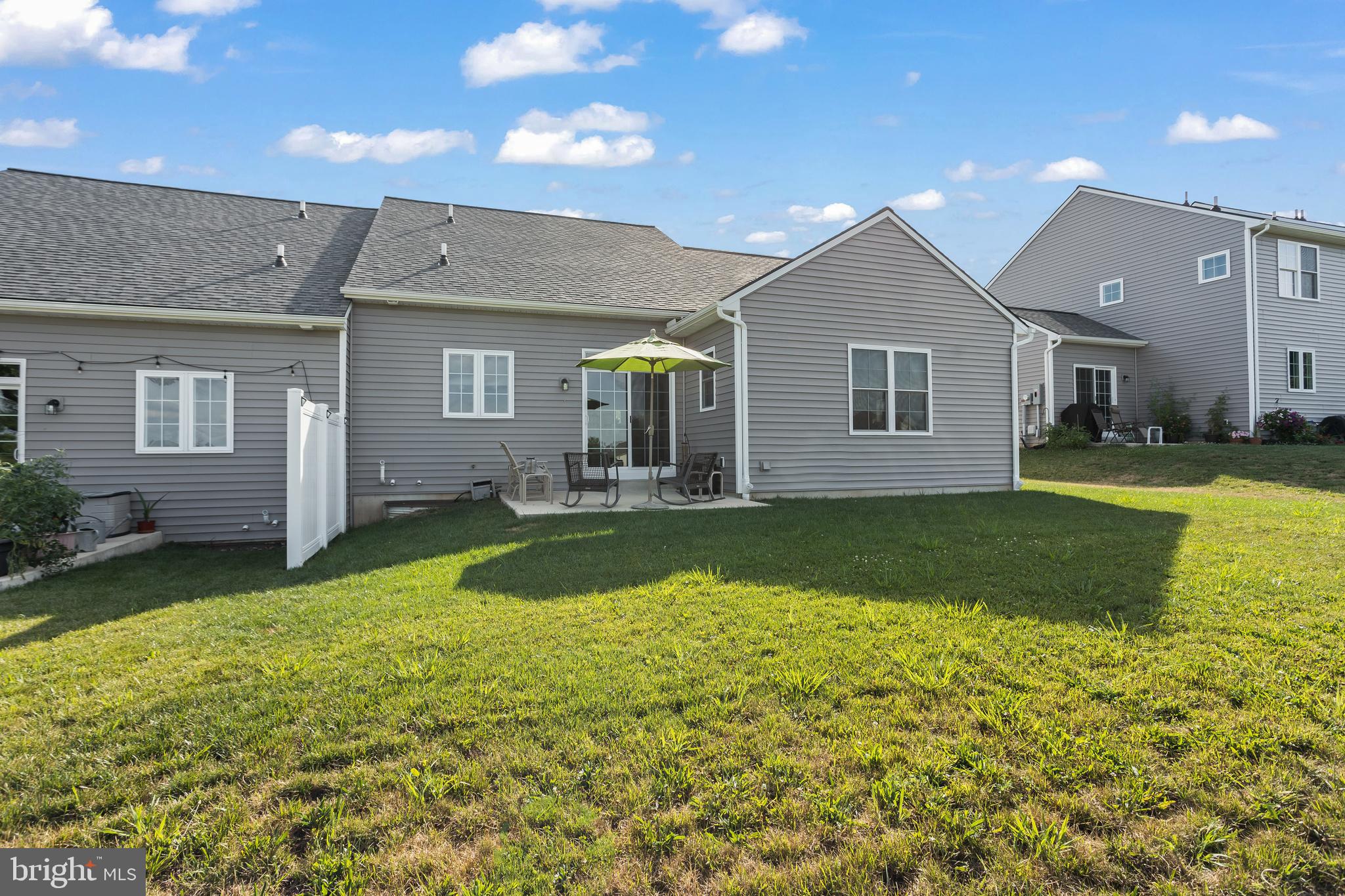 737 Radio Road Elizabethtown, PA 17022 - Photo 4 of 31