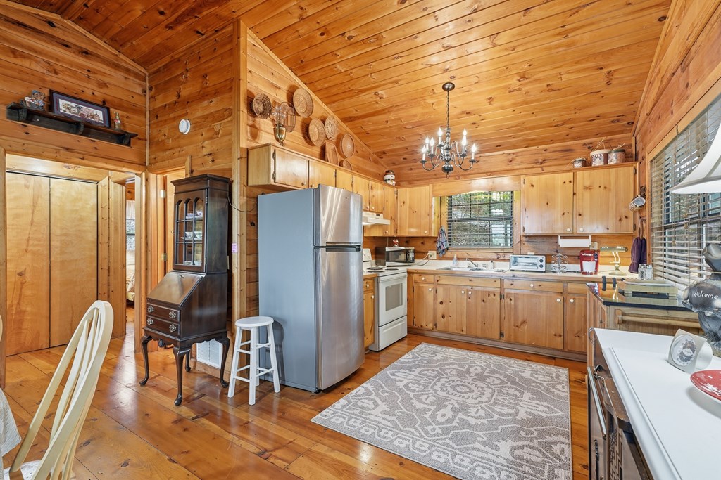 600 Cohutta Mountain Road Blue Ridge, GA 30513 - Photo 5 of 46