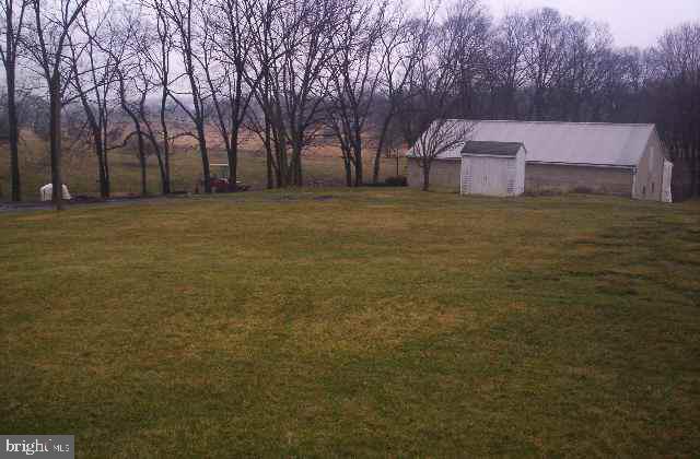 102 Alters Road Carlisle, PA 17015 - Photo 6 of 8 Gallery Image 6