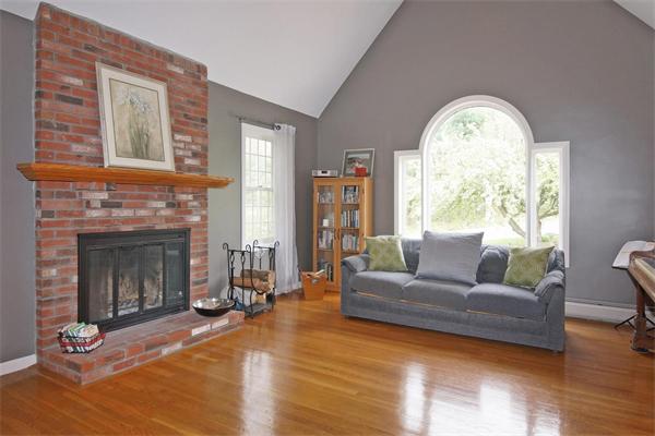 8 Fox Run Road Sutton, MA 01590 - Photo 4 of 30