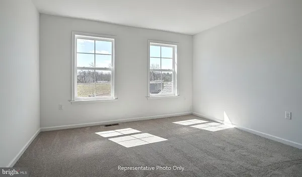 $378,800 | 7841 Oakbrook Drive, Harrisburg, PA 17112