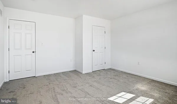$378,800 | 7841 Oakbrook Drive, Harrisburg, PA 17112