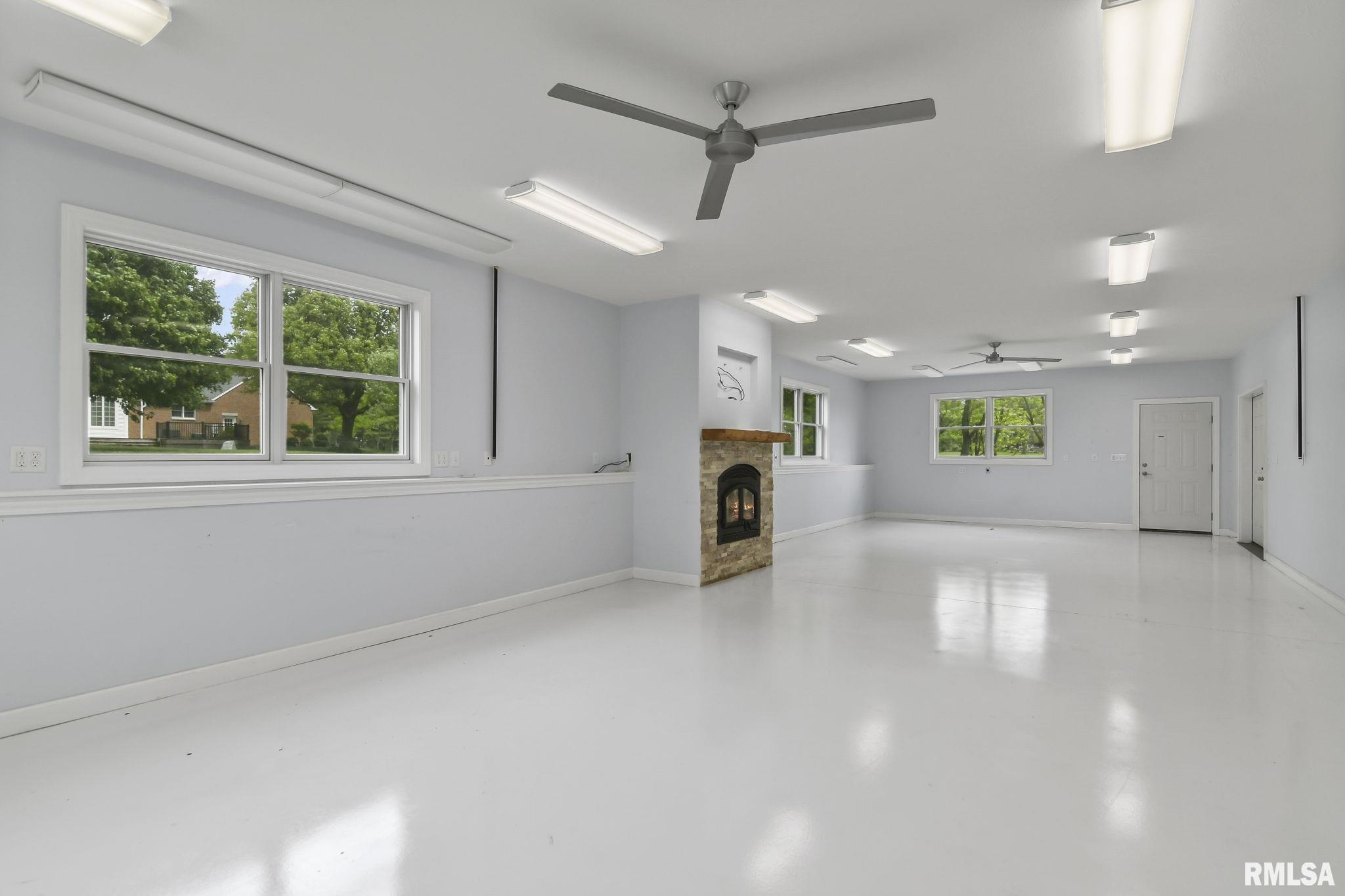 7006 Fulton Road New Berlin, IL 62670 - Photo 60 of 78